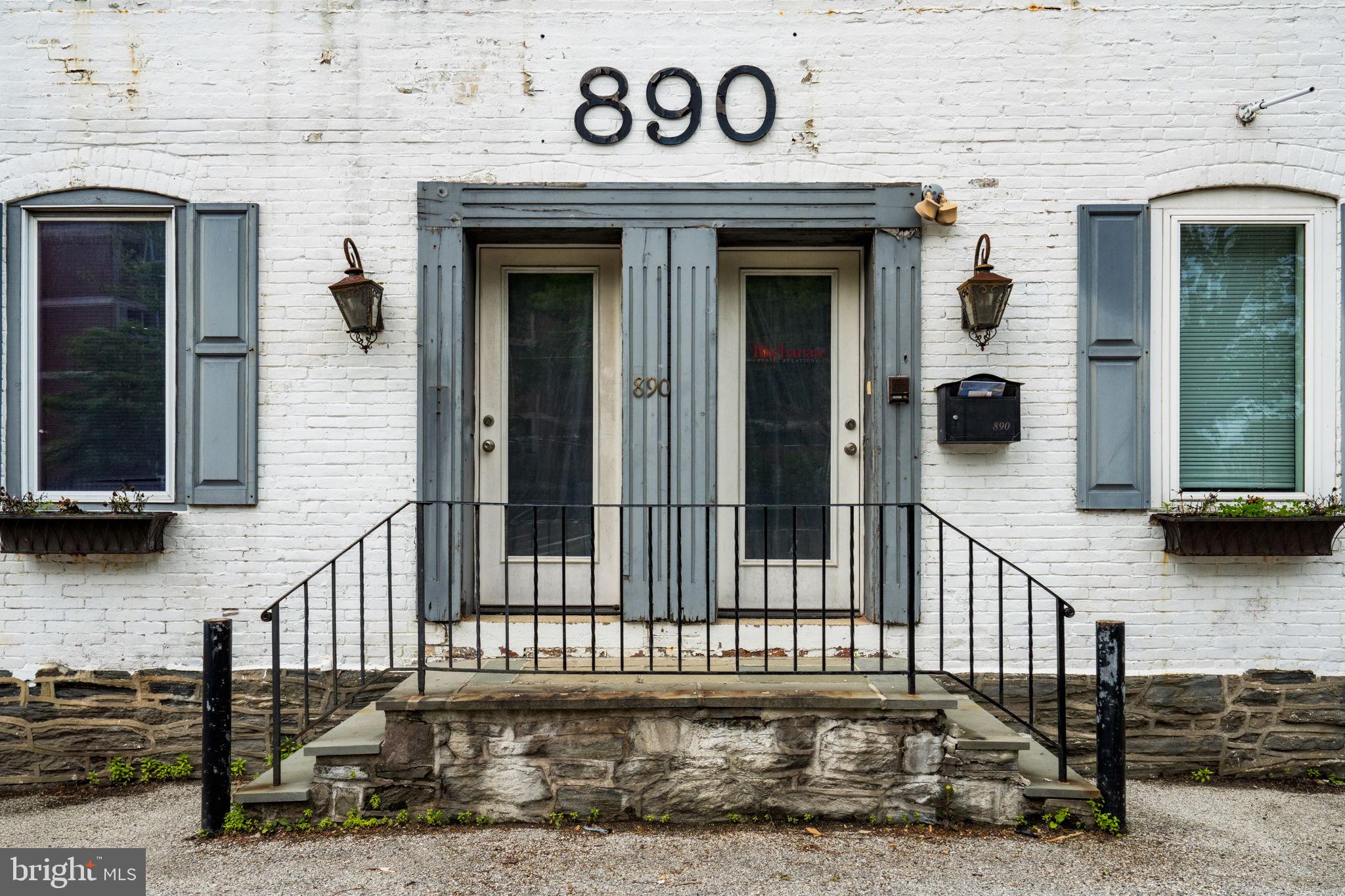 890-892 County Line Road, Unit 892 Bryn Mawr, PA 19010 - Photo 4 of 6