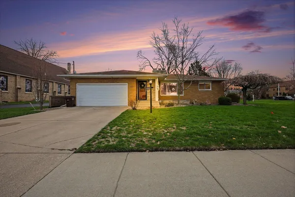 $200,000 | 1109 West Franklin Street, Jackson, MI 49203