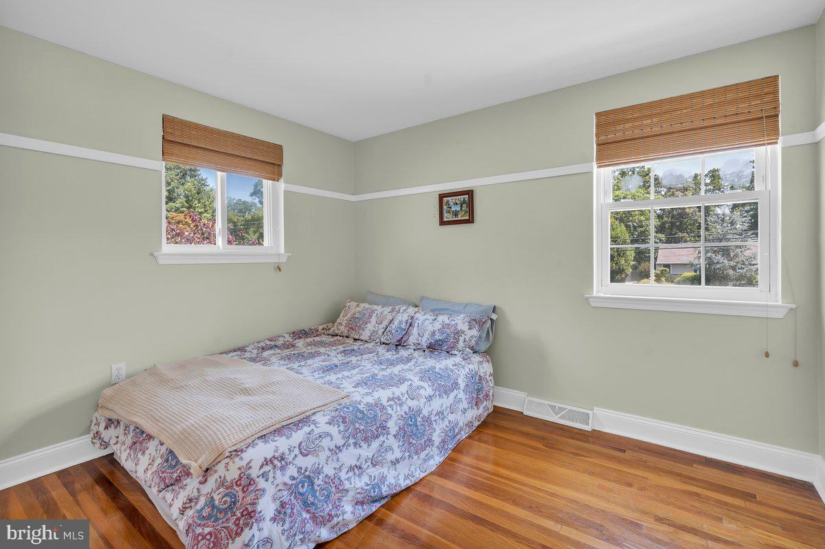 325 Johnson Road Sicklerville, NJ 08081 - Photo 16 of 34