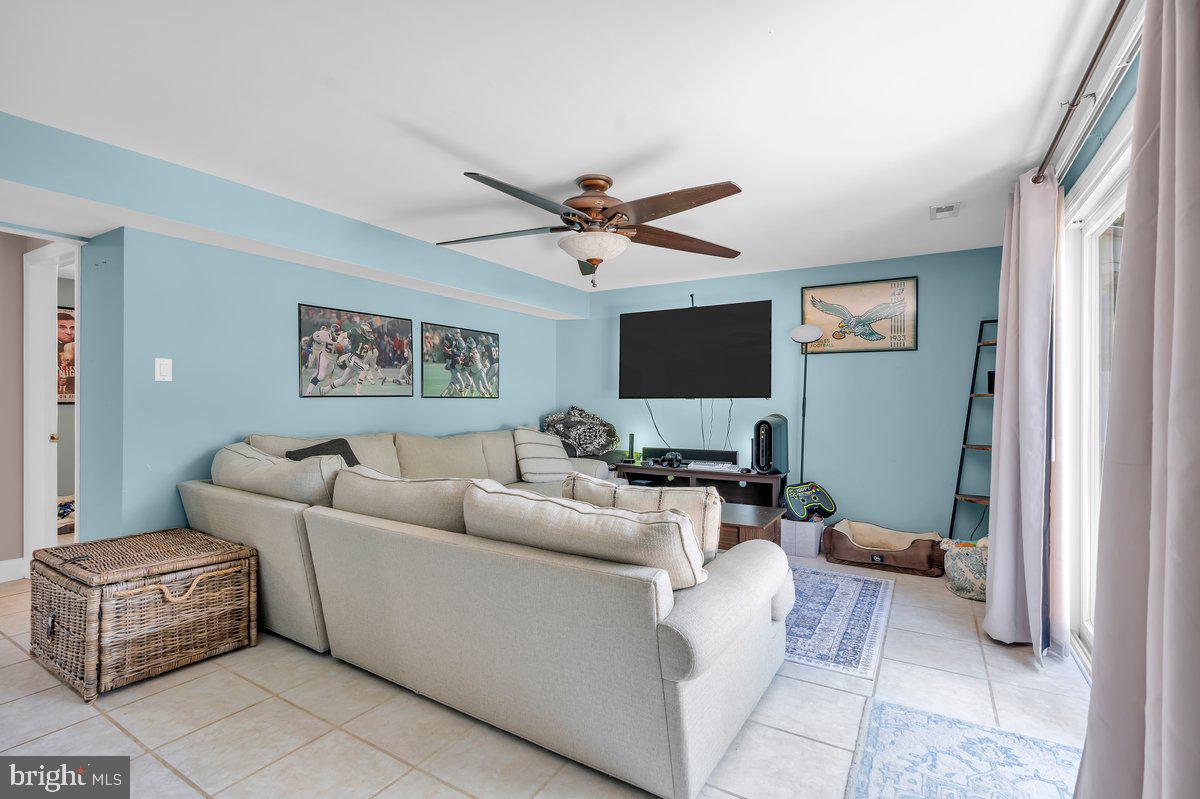 325 Johnson Road Sicklerville, NJ 08081 - Photo 20 of 34