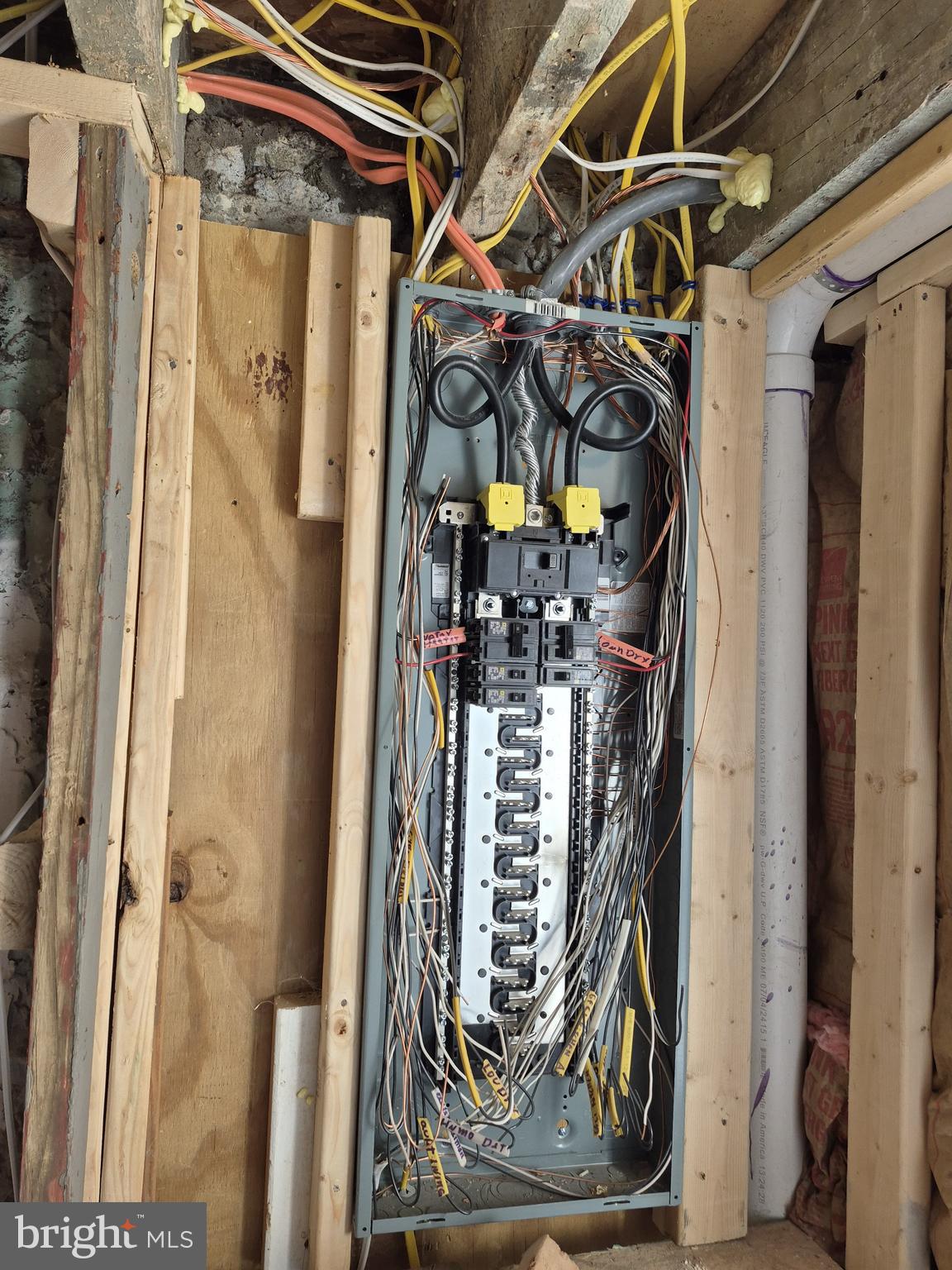 4202 Reisterstown Road Baltimore, MD 21215 - Photo 7 of 9 a view of a closet with storage