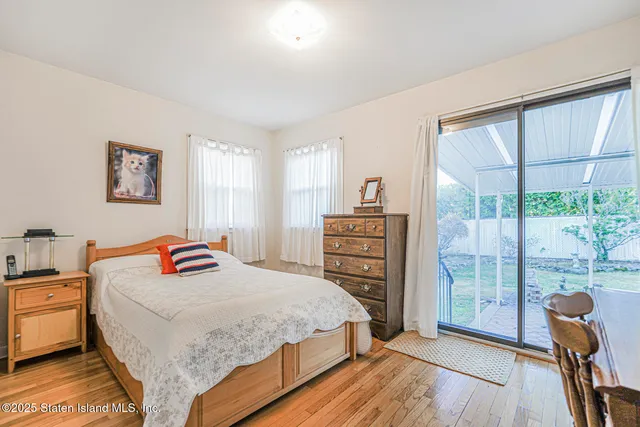 view of an empty room