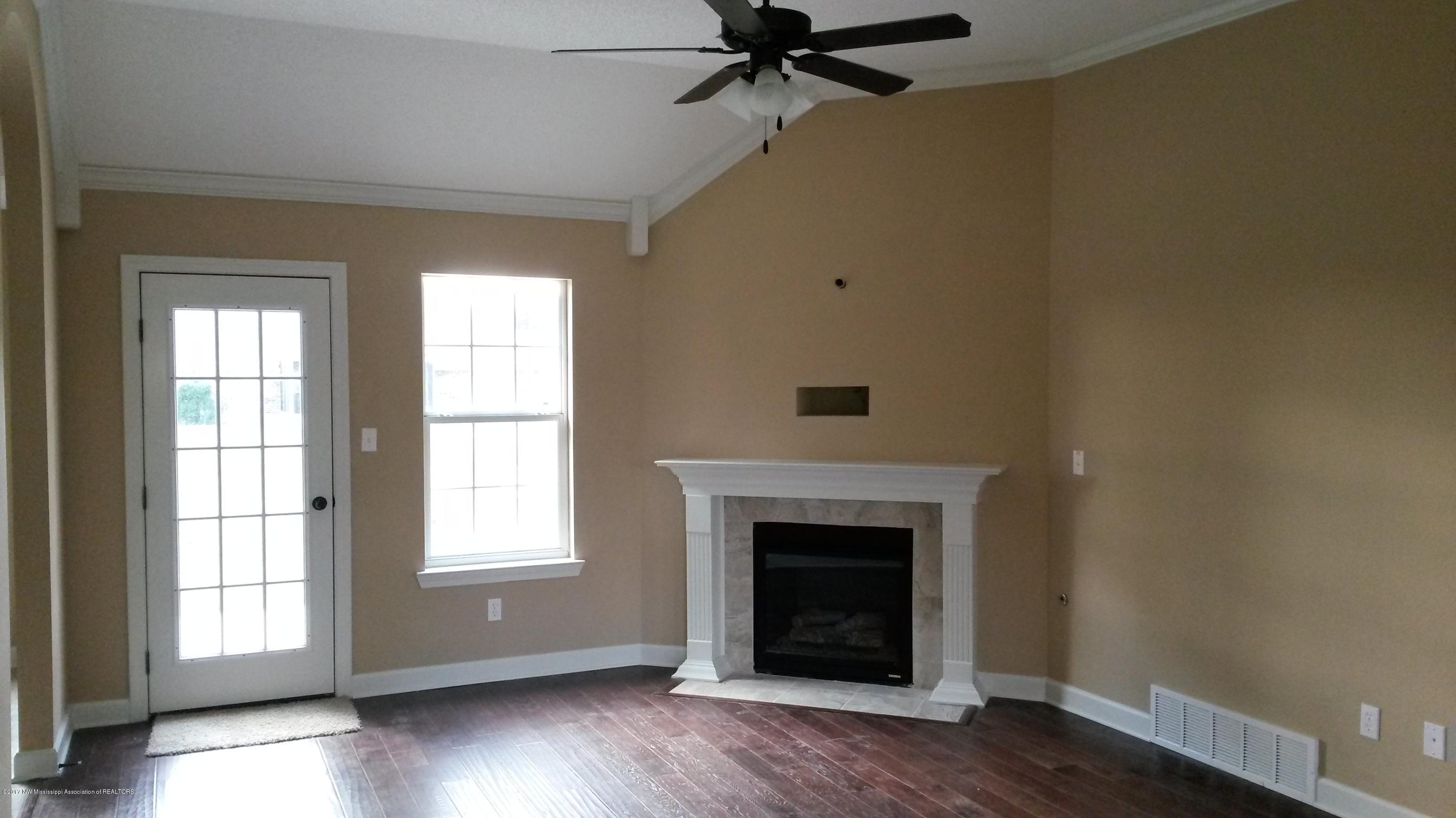 5297 Tulane Road Horn Lake, MS 38637 - Photo 2 of 20 Chocktow-e