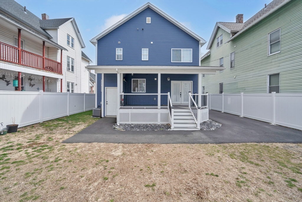 42 Ringgold Street Springfield, MA 01107 - Photo 35 of 38