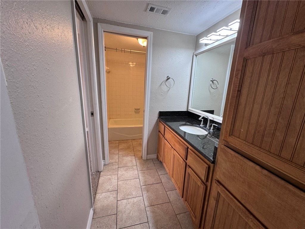 14801 Compass Street, Unit A15 Corpus Christi, TX 78418 - Photo 24 of 27