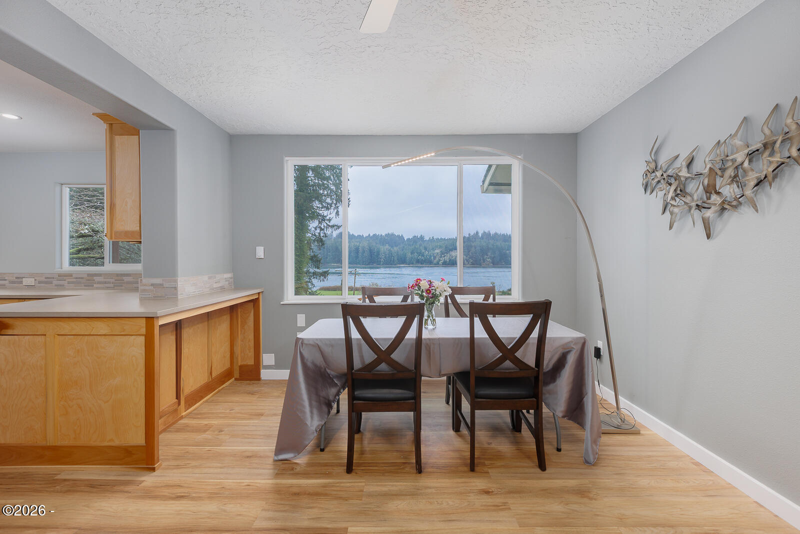 3823 Yaquina Bay Road Newport, OR 97365 - Photo 22 of 68 Web-20