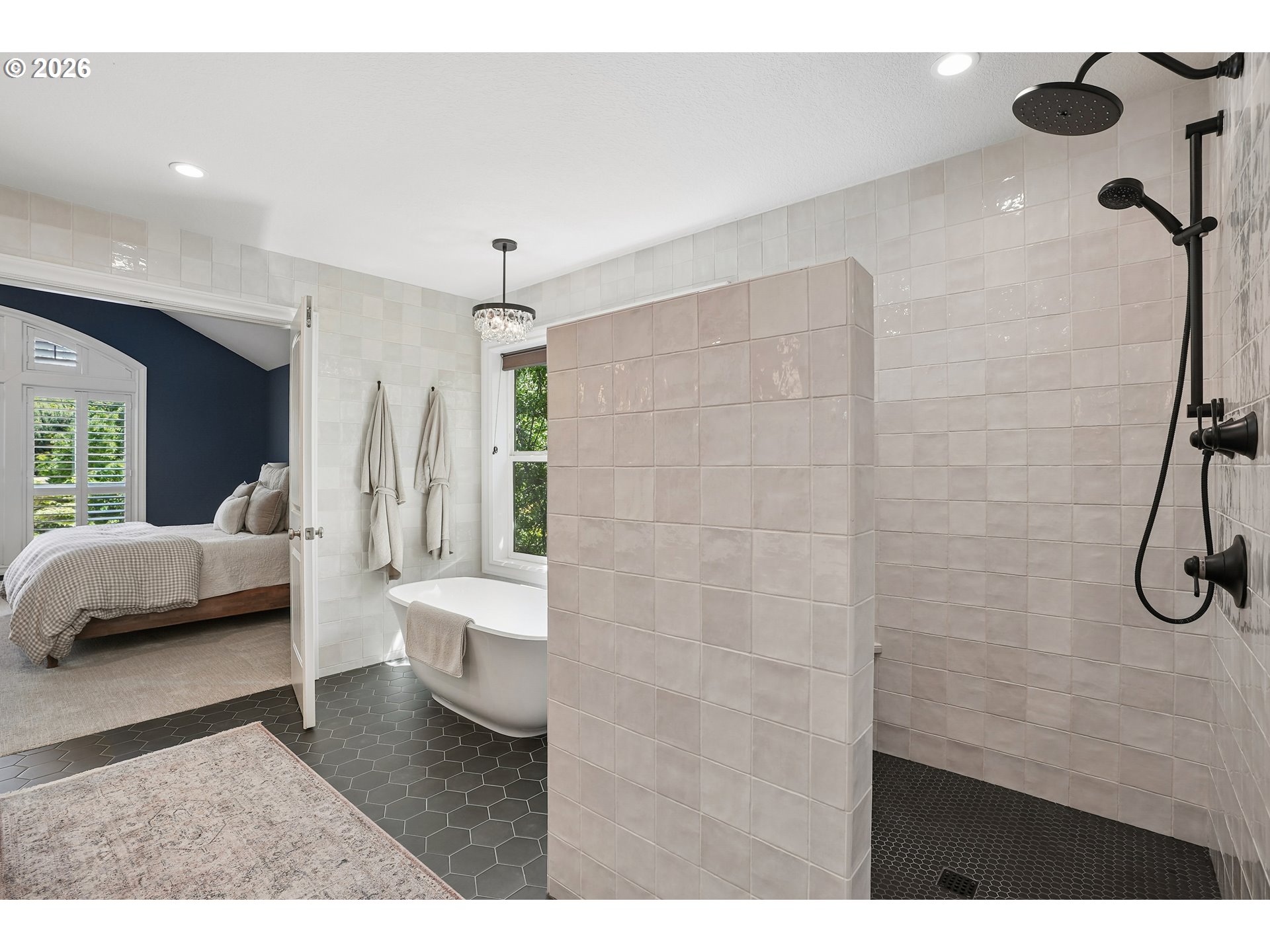 1407 Northwest Mayfield Road Portland, OR 97229 - Photo 25 of 47 Owner's Suite Bathroom
