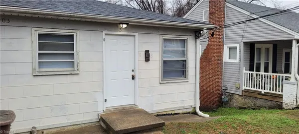 $1,195 | 903 Martin Street, Greensboro, NC 27406