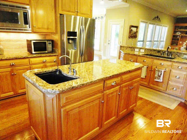 11660 Halcyon Loop Daphne, AL 36526 - Photo 6 of 26 Veg Sink/Granite