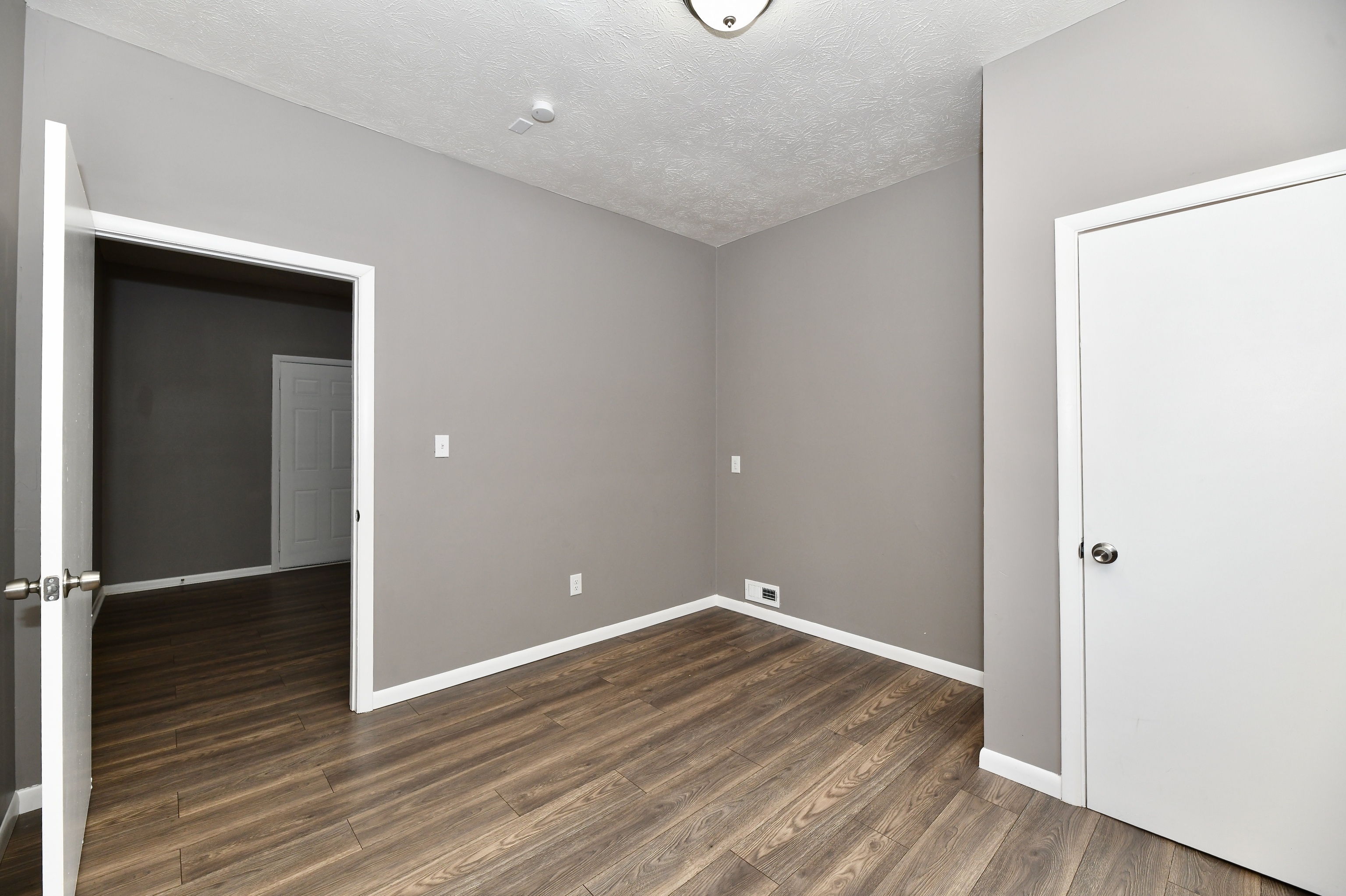 5013 Gambel Road Indianapolis, IN 46221 - Photo 22 of 23 Gallery Image 22