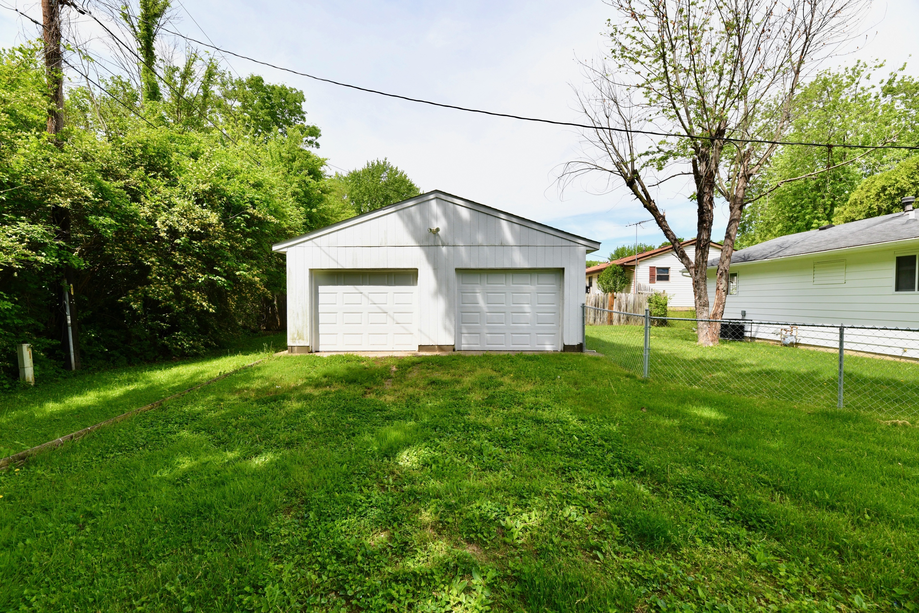 5013 Gambel Road Indianapolis, IN 46221 - Photo 3 of 23 Gallery Image 3