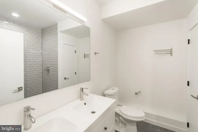 $3,795 | 601 McClellan Street, Philadelphia, PA 19148