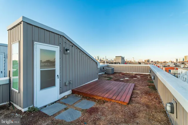 $3,795 | 601 McClellan Street, Philadelphia, PA 19148