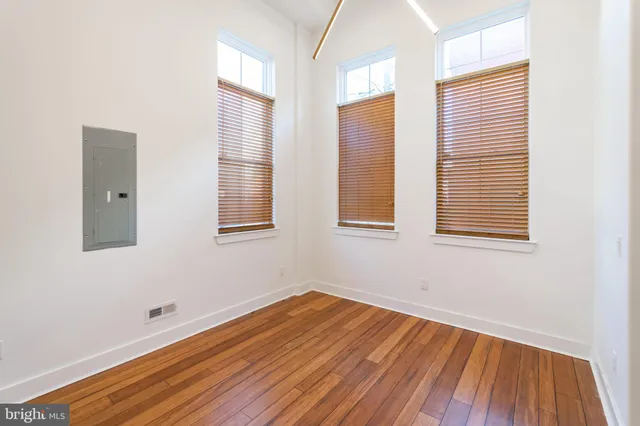 $3,795 | 601 McClellan Street, Philadelphia, PA 19148