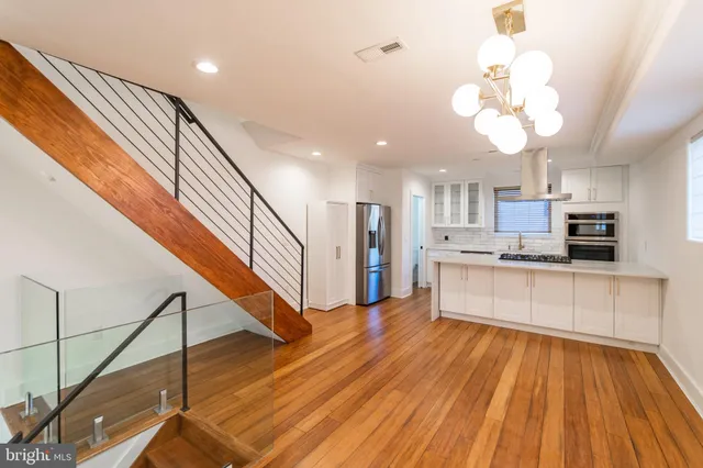 $3,795 | 601 McClellan Street, Philadelphia, PA 19148