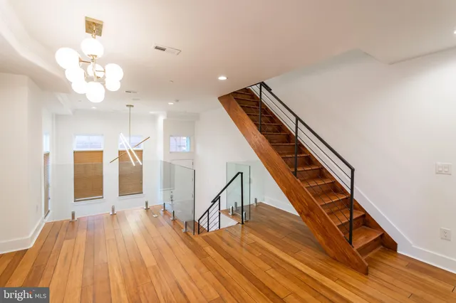 $3,795 | 601 McClellan Street, Philadelphia, PA 19148