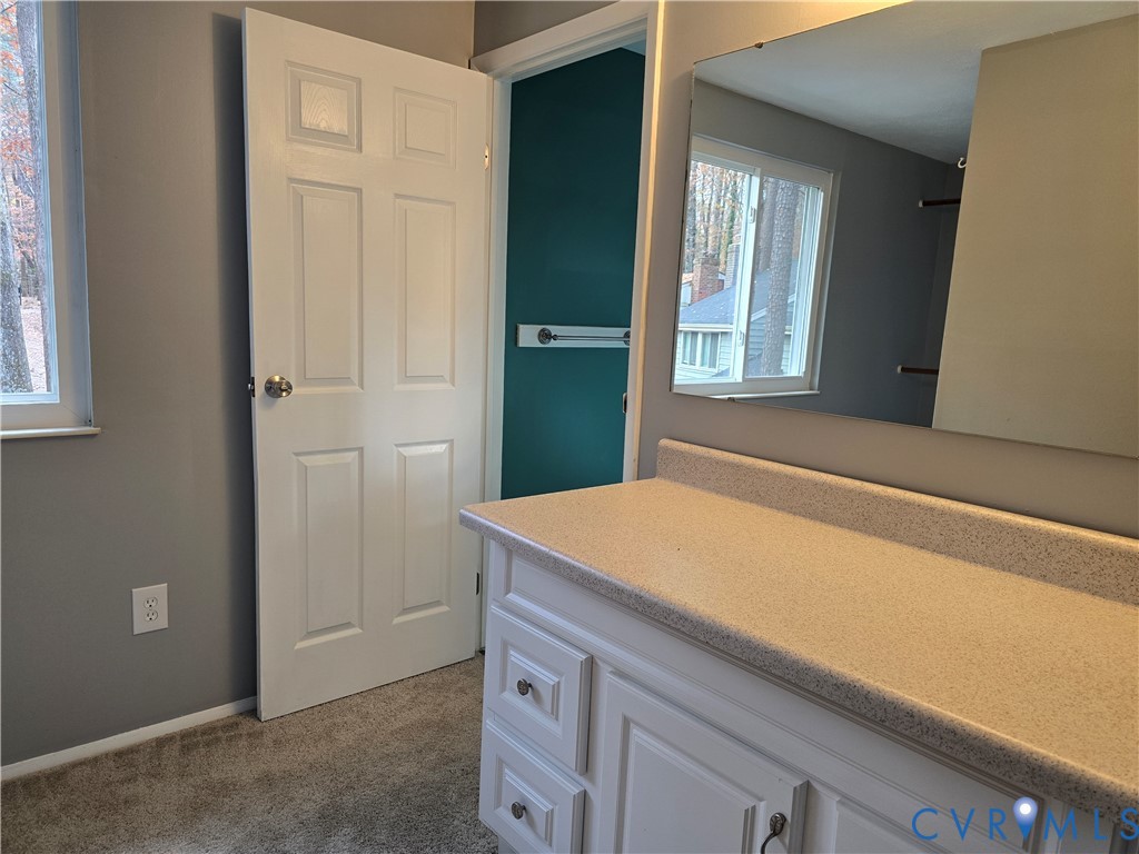 4600 Painted Post Lane Midlothian, VA 23112 - Photo 26 of 44 a room with closet and window