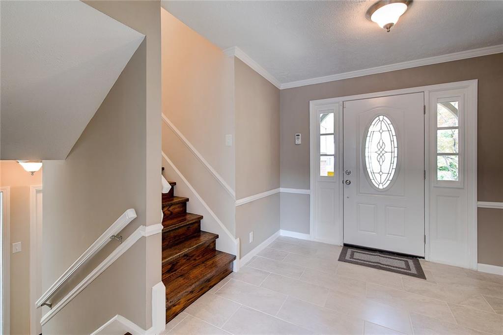 1635 Sturbridge Road Indianapolis, IN 46260 - Photo 11 of 38 Gallery Image 11