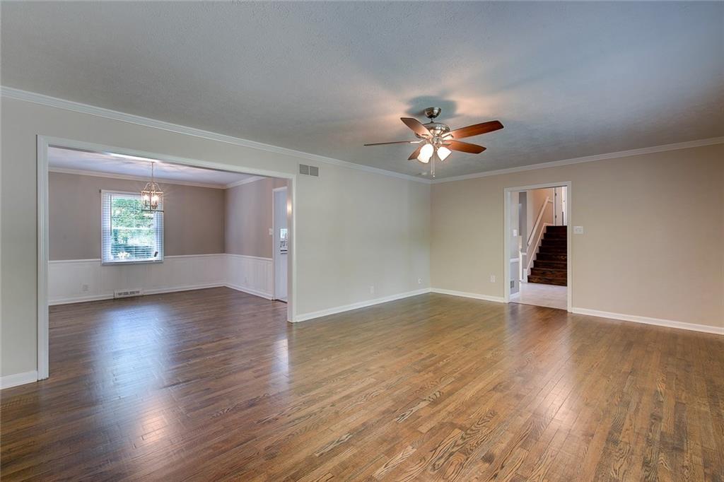 1635 Sturbridge Road Indianapolis, IN 46260 - Photo 13 of 38 Gallery Image 13