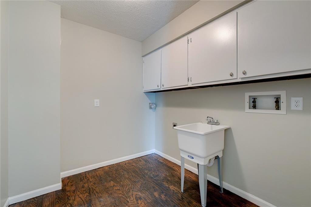 1635 Sturbridge Road Indianapolis, IN 46260 - Photo 25 of 38 Gallery Image 25