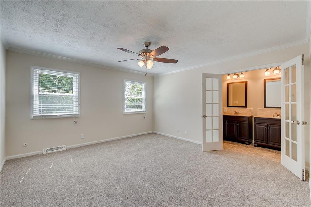 1635 Sturbridge Road Indianapolis, IN 46260 - Photo 31 of 38 Gallery Image 31
