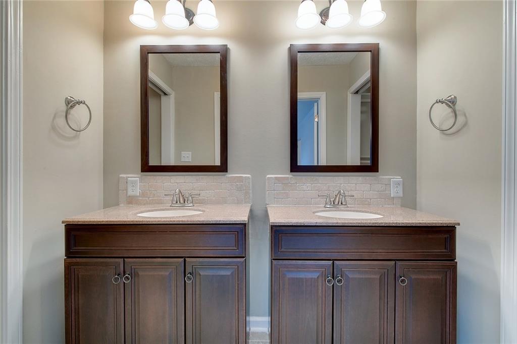 1635 Sturbridge Road Indianapolis, IN 46260 - Photo 32 of 38 Gallery Image 32