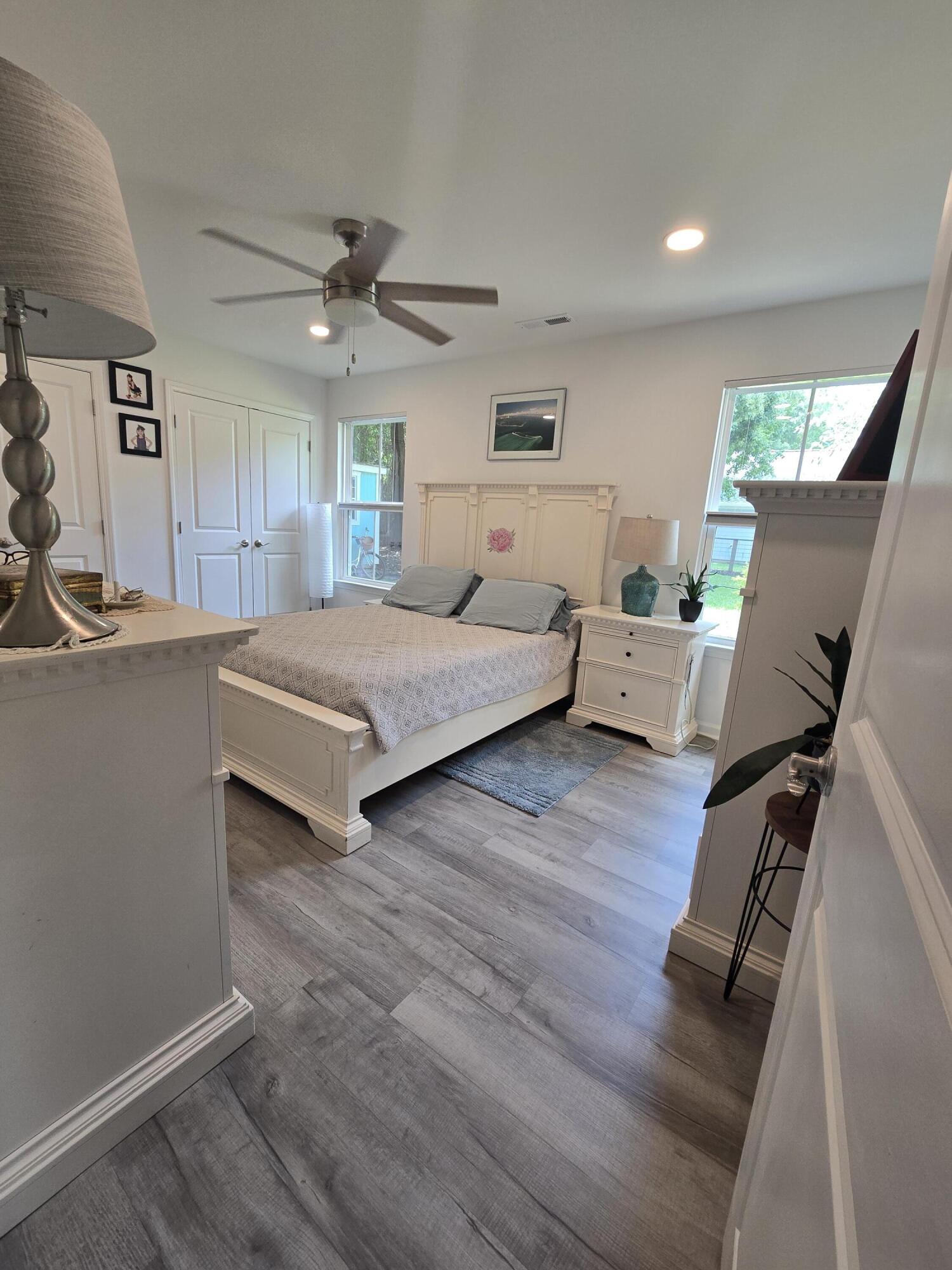105 South Kaminski Street Georgetown, SC 29440 - Photo 9 of 12