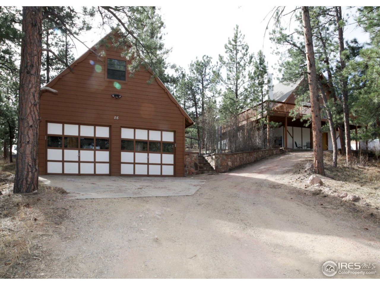 86 Sioux Road Lyons, CO 80540 - Photo 2 of 40 Gallery Image 2