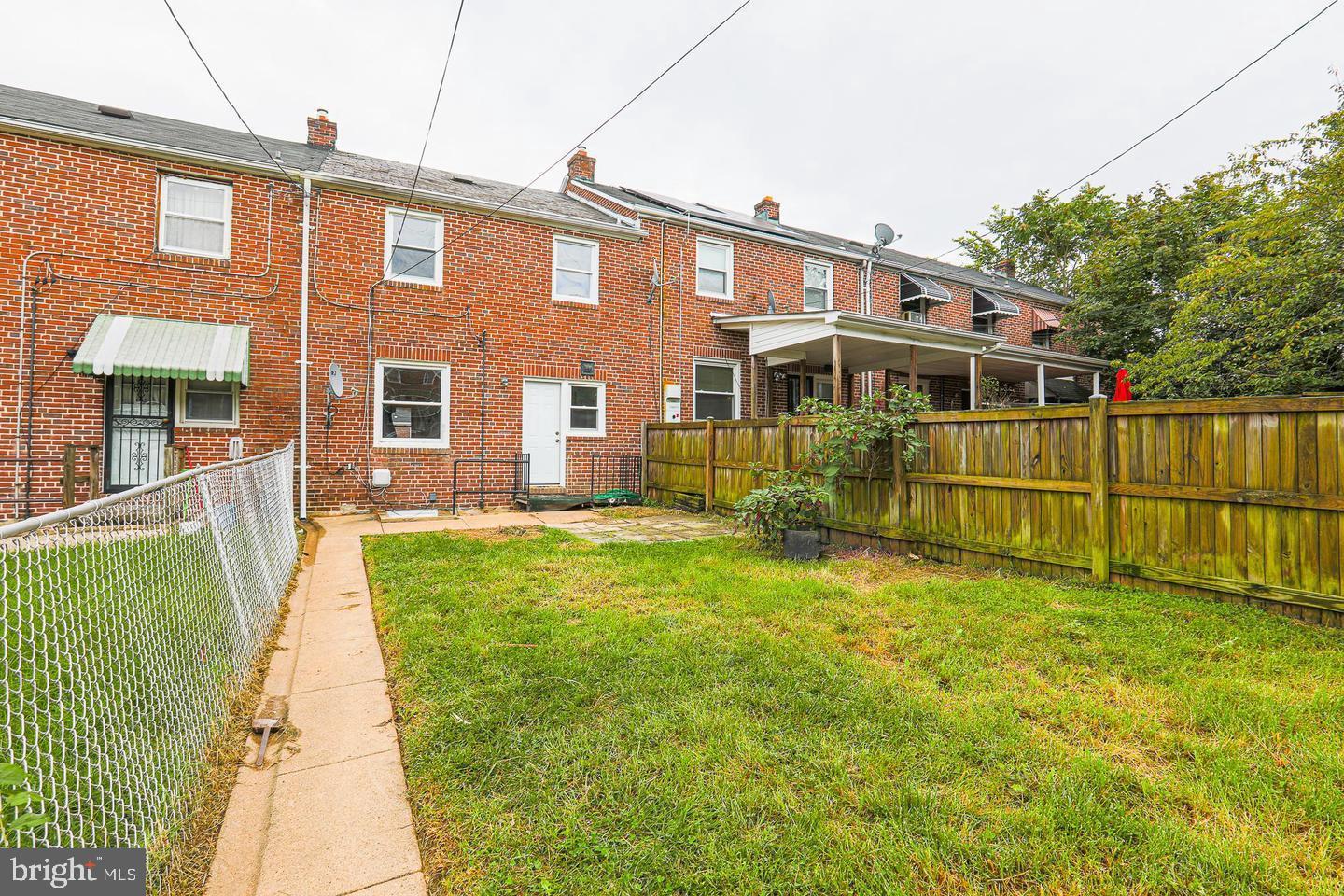 3806 Delverne Road Baltimore, MD 21218 - Photo 12 of 14