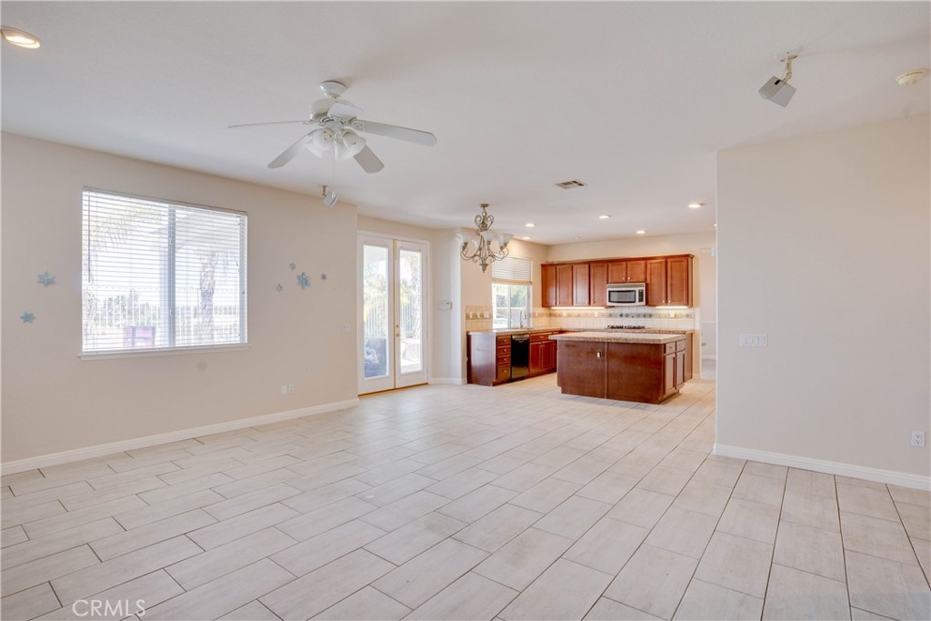 33440 Barrington Drive Temecula, CA 92592 - Photo 30 of 72 a large room with kitchen view