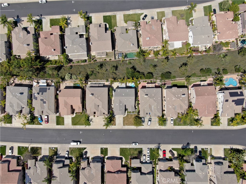 33440 Barrington Drive Temecula, CA 92592 - Photo 9 of 72 an aerial view of multiple house