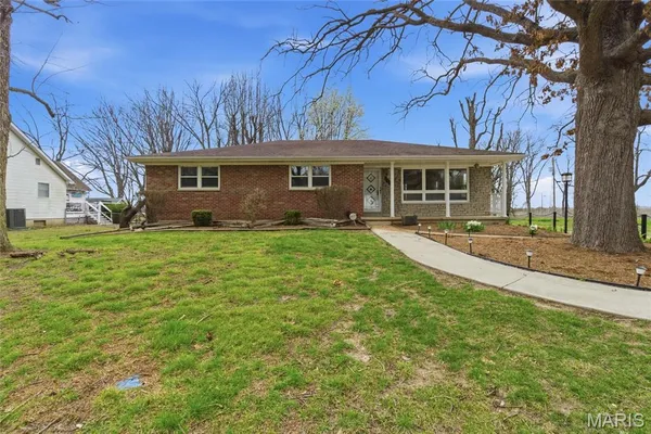 $229,000 | 2113 South Main Street, Dupo, IL 62239