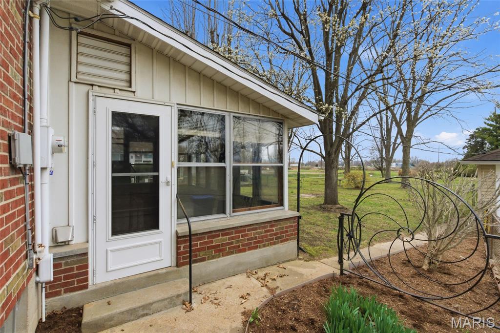 2113 South Main Street Dupo, IL 62239 - Photo 37 of 43