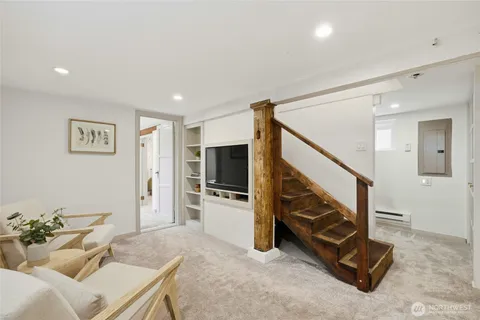 $775,000 | 10245 36th Avenue Southwest, Seattle, WA 98146