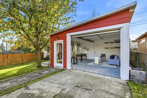 $775,000 | 10245 36th Avenue Southwest, Seattle, WA 98146