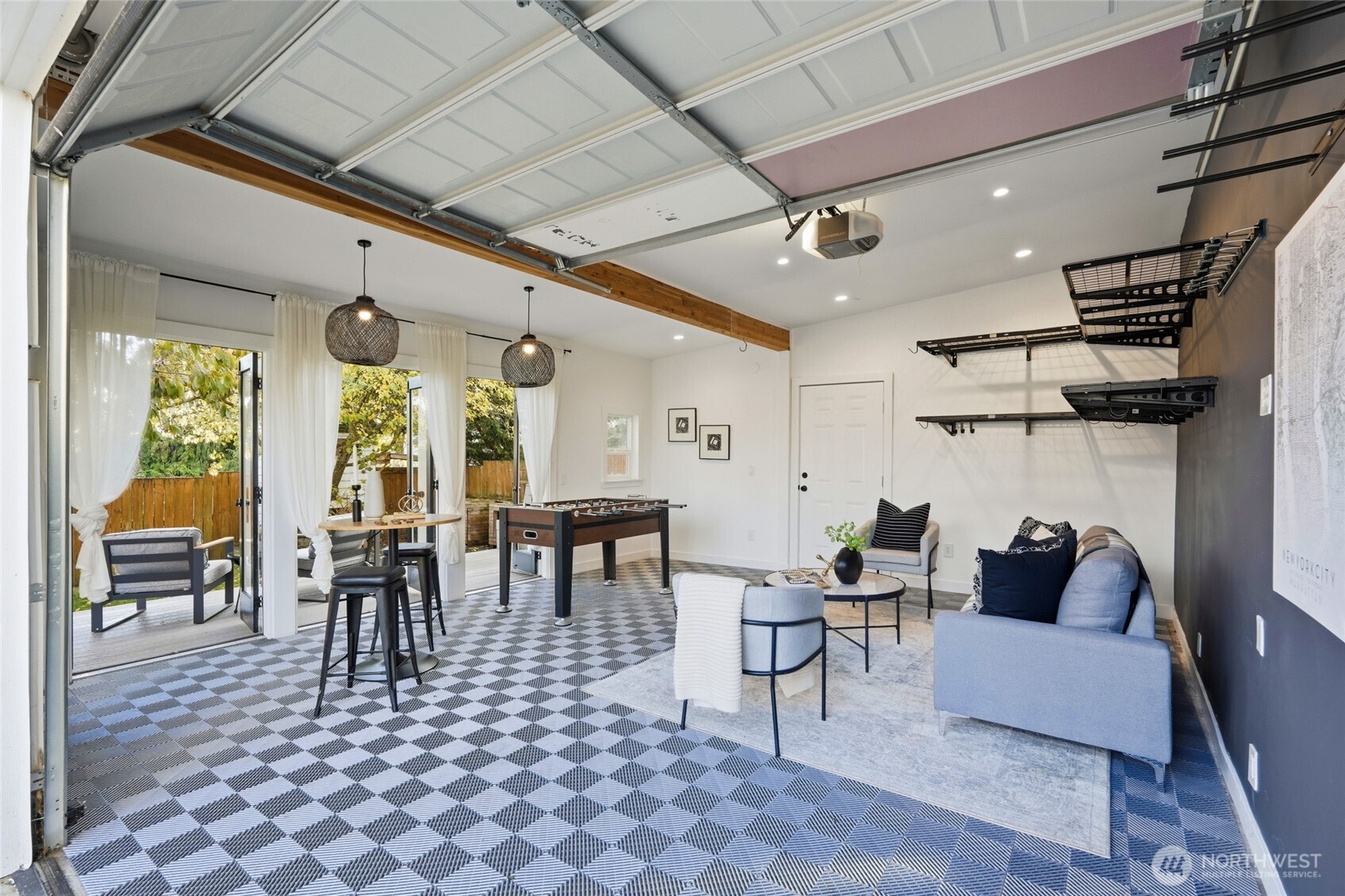 10245 36th Avenue Southwest Seattle, WA 98146 - Photo 29 of 40