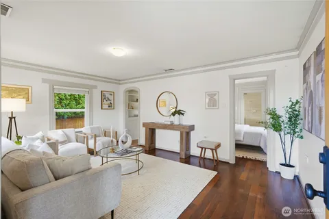 $775,000 | 10245 36th Avenue Southwest, Seattle, WA 98146