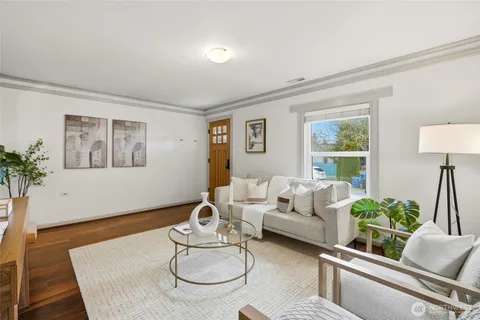 $775,000 | 10245 36th Avenue Southwest, Seattle, WA 98146