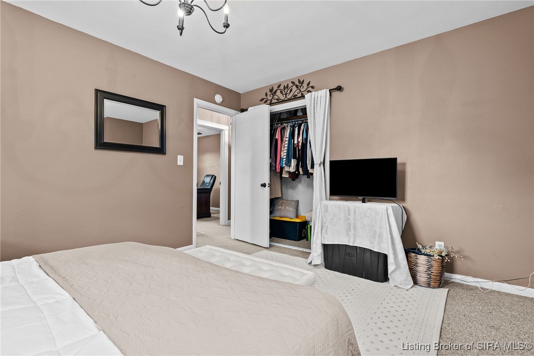 2424 Stover Drive New Albany, IN 47150 - Photo 15 of 40