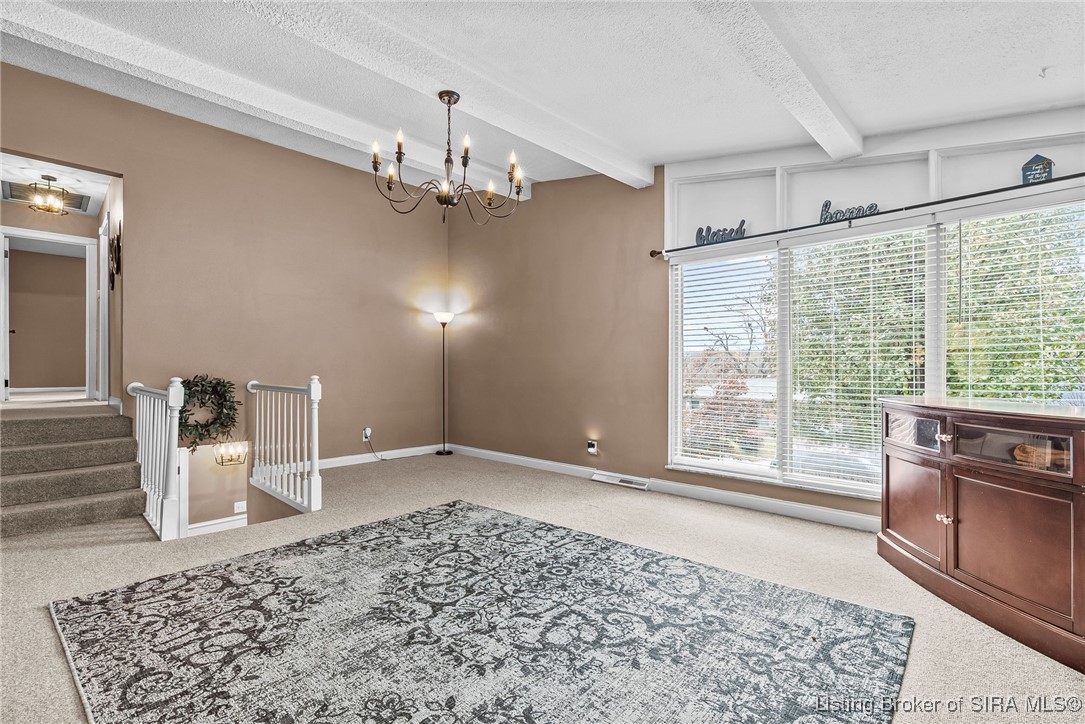 2424 Stover Drive New Albany, IN 47150 - Photo 3 of 40