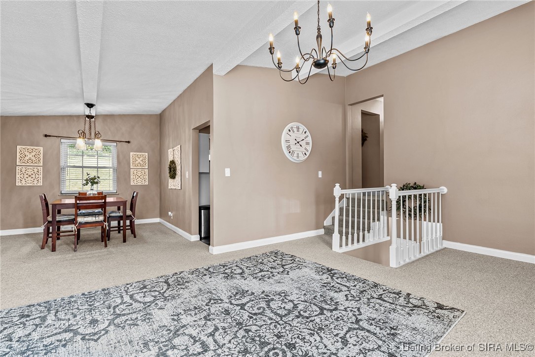 2424 Stover Drive New Albany, IN 47150 - Photo 4 of 40