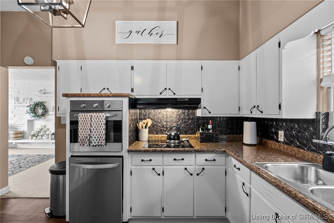 2424 Stover Drive New Albany, IN 47150 - Photo 10 of 40