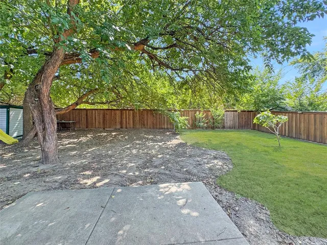 $375,000 | 806 Glenwood Court, McKinney, TX 75071