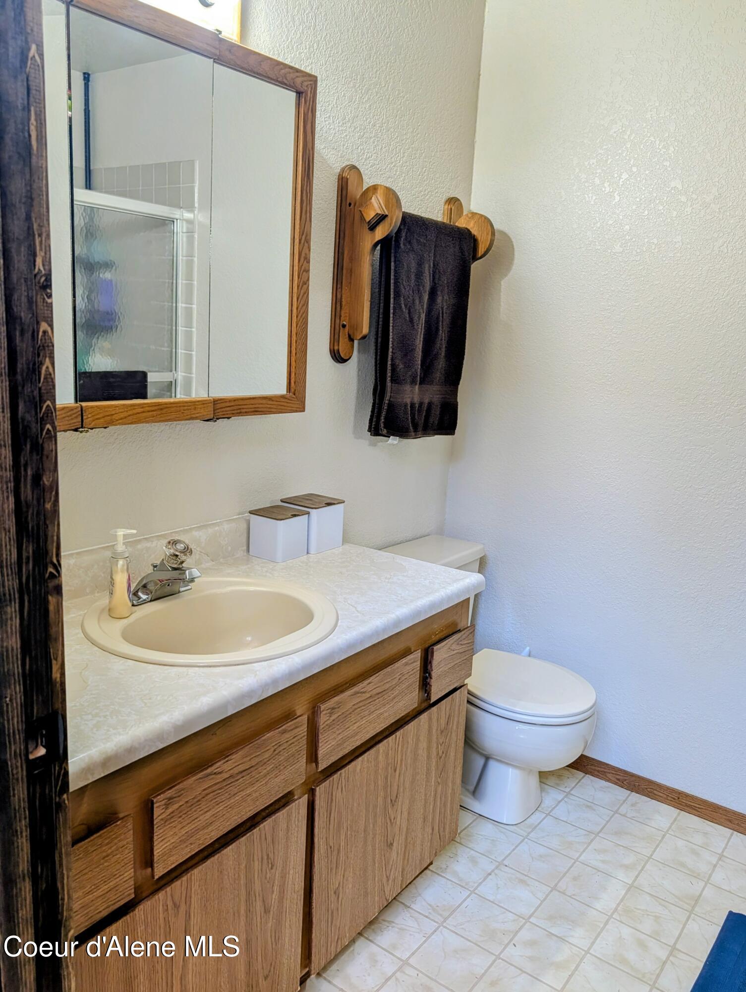905 Cassandra Hills Road St. Maries, ID 83861 - Photo 13 of 27 Master Bath