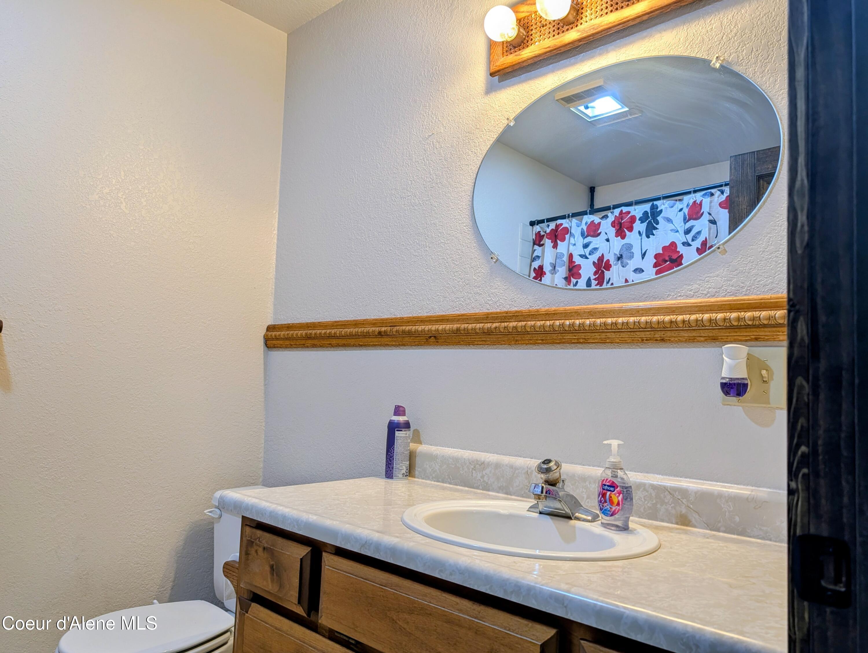 905 Cassandra Hills Road St. Maries, ID 83861 - Photo 18 of 27 Bathroom 1