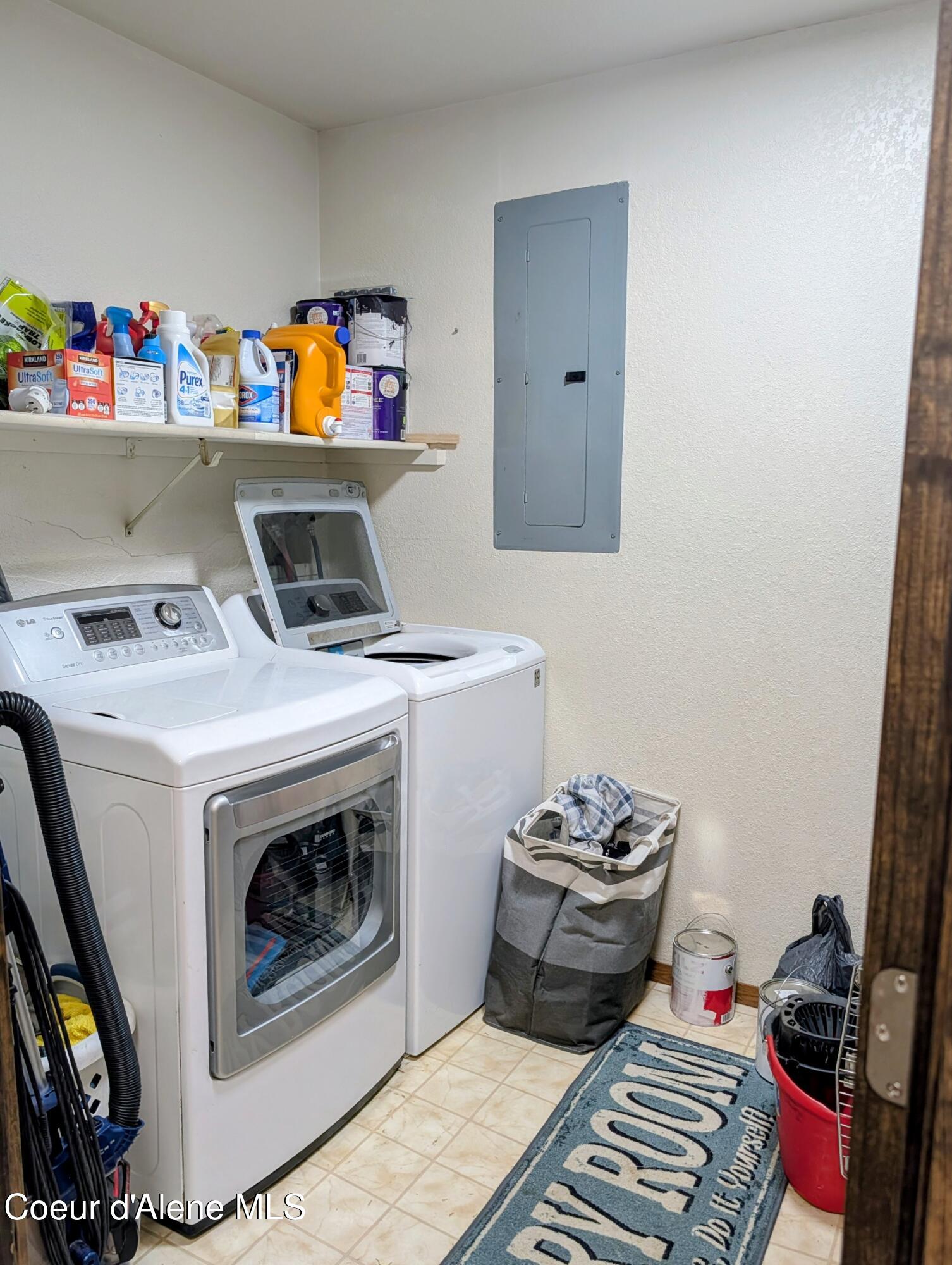 905 Cassandra Hills Road St. Maries, ID 83861 - Photo 20 of 27 Laundry Room