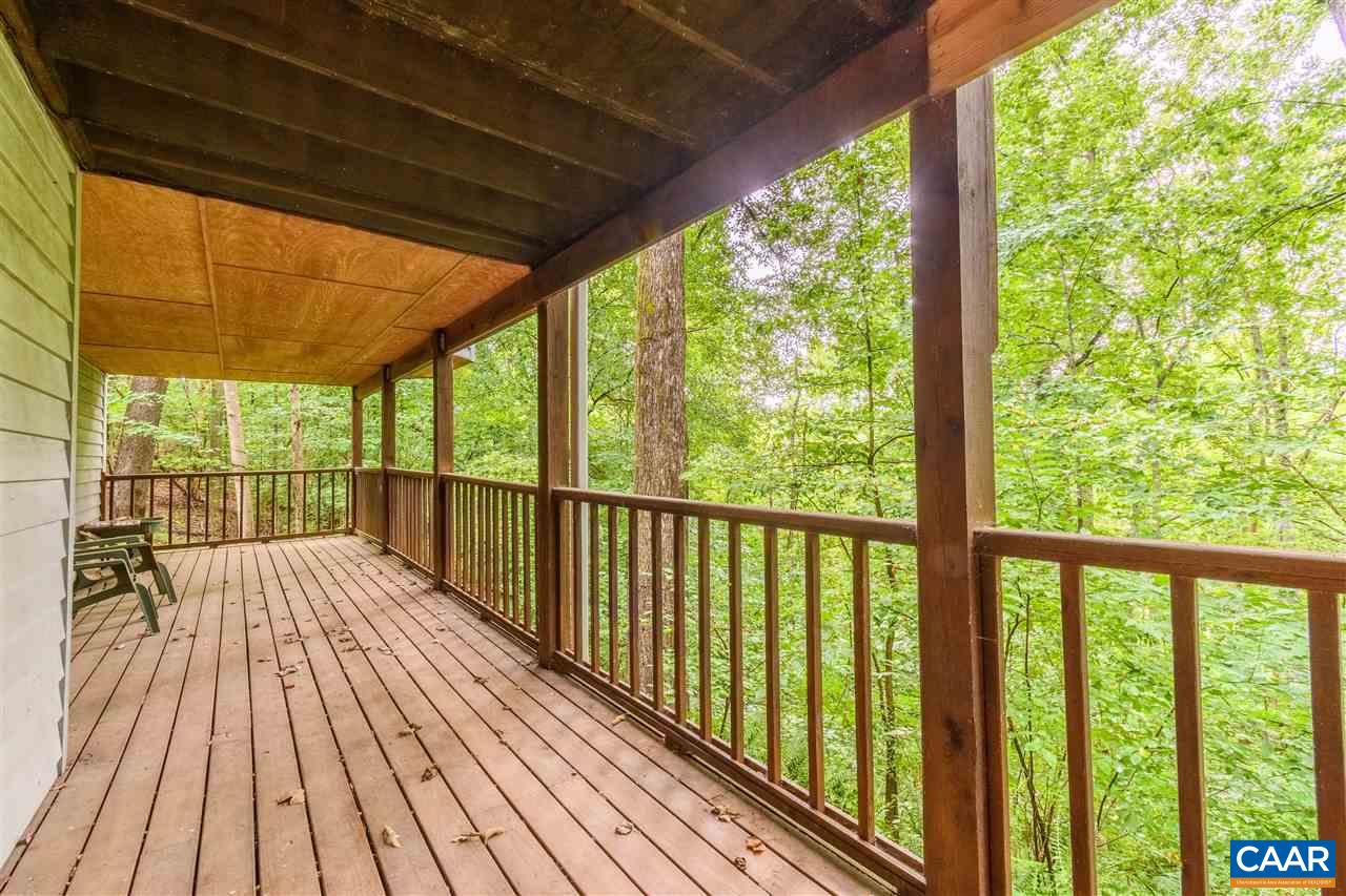 118 Chestnut Ridge Road Charlottesville, VA 22911 - Photo 5 of 35 a view of balcony with wooden floor