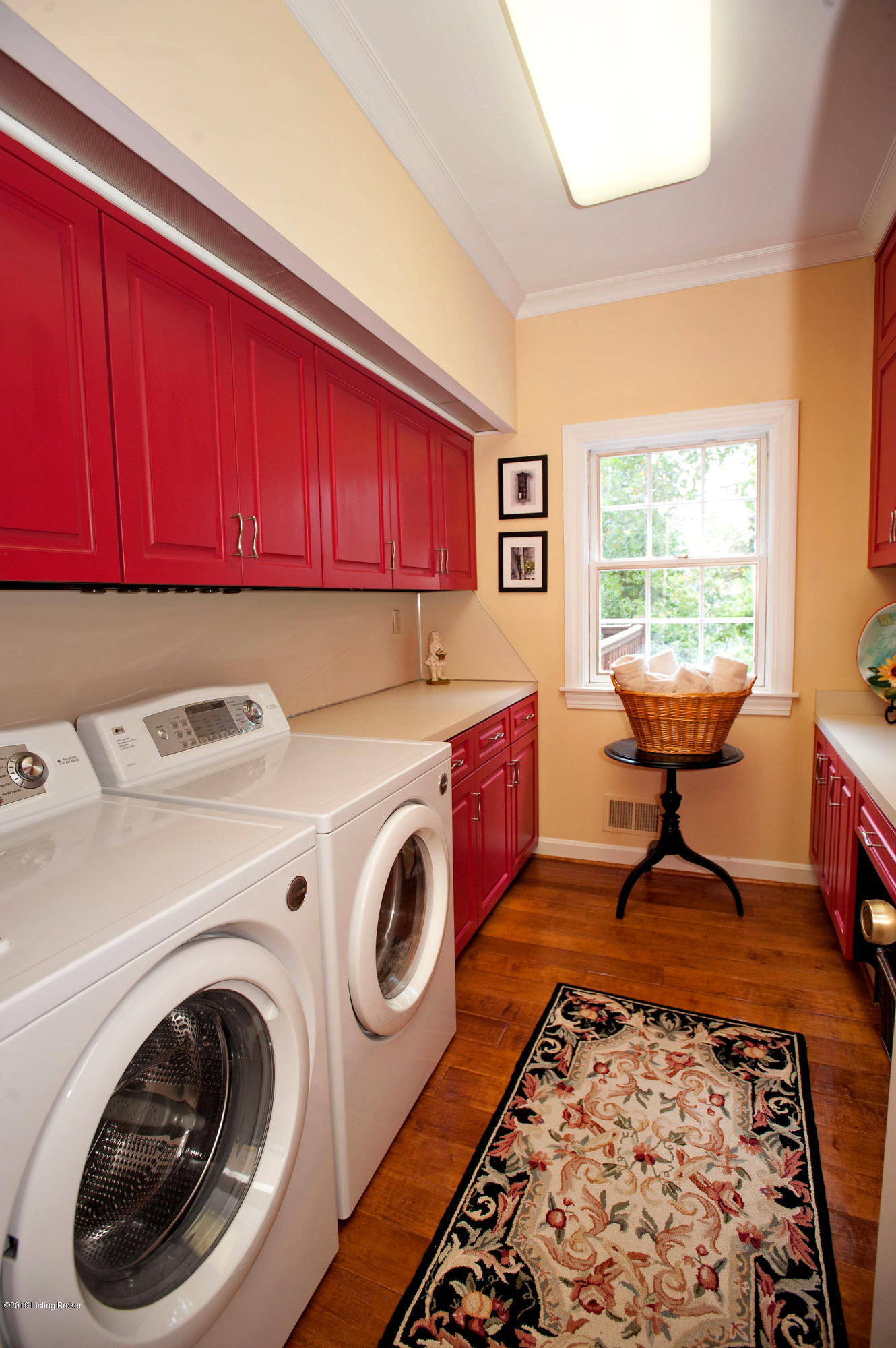 1123 Red Fox Road Louisville, KY 40205 - Photo 22 of 74 Large First Floor Laundry