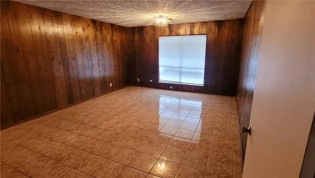 $270,000 | 1101 Jefferson Street, Alice, TX 78332