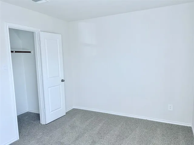 $2,600 | 3410 Tomahawk, Sherman, TX 75090